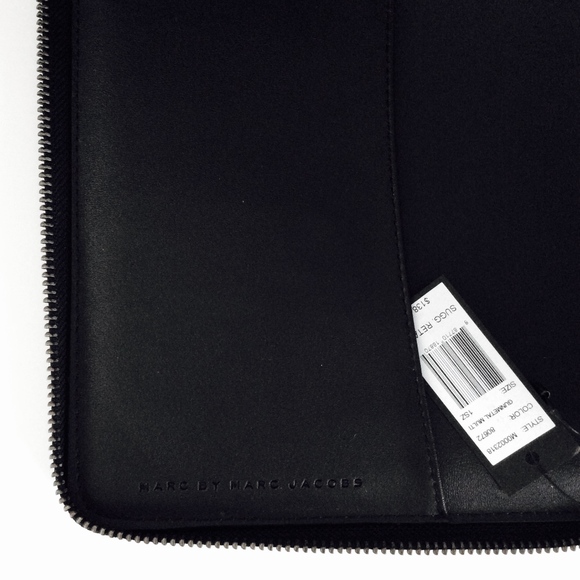 Marc Jacobs Tech Ipad Case.Gunmetal.NWT - Picture 7 of 7